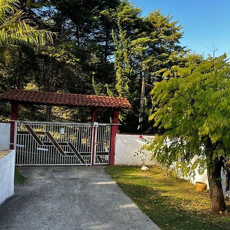 Cantinho Na Roca Com Piscina Santo Antonio do Pinhal Ngoại thất bức ảnh