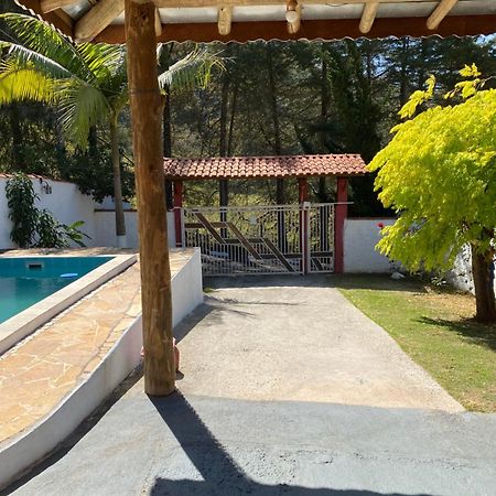Cantinho Na Roca Com Piscina Santo Antonio do Pinhal Ngoại thất bức ảnh